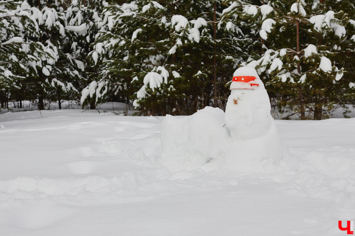 Уже полтора года, как владимирцы Алексей и Татьяна Логвиненко покинули каменные джунгли. Переехала чета с детьми не в типовой загородный дом, а в барнхаус, ставший частью их туристического проекта — энтоглэмпинга. Замыслом и подробностями быта пара поделилась с «Ключ-Медиа», заглянувшим к ним в гости.
