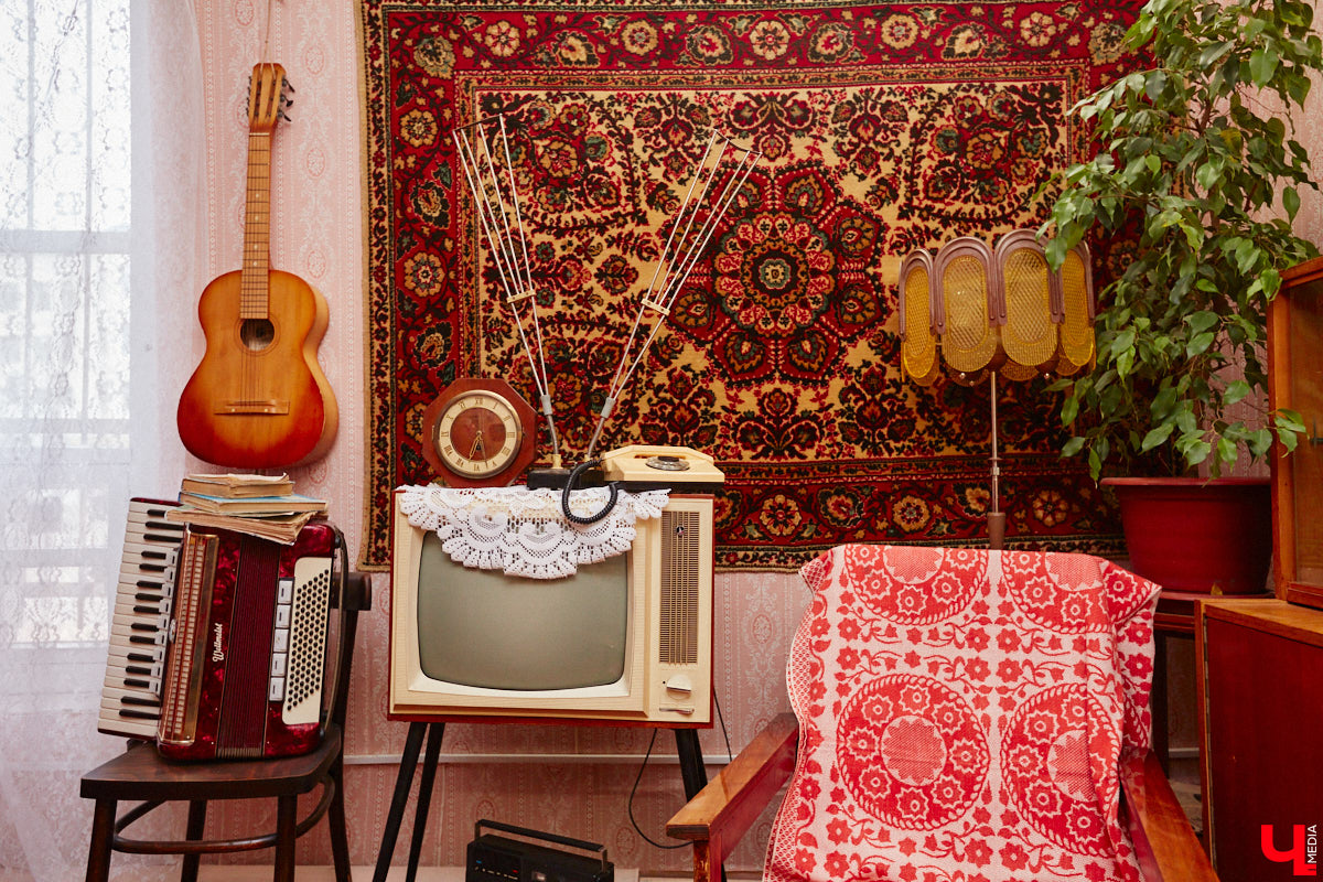 В порыве ностальгии по советской эпохе иногда хочется пустить время вспять. Но есть куда менее кардинальные и более доступные способы сделать камбэк на десятки лет назад. Например, заглянуть в локации с ретровайбом. «Ключ-Медиа» нашел три таких точки на карте Владимира.