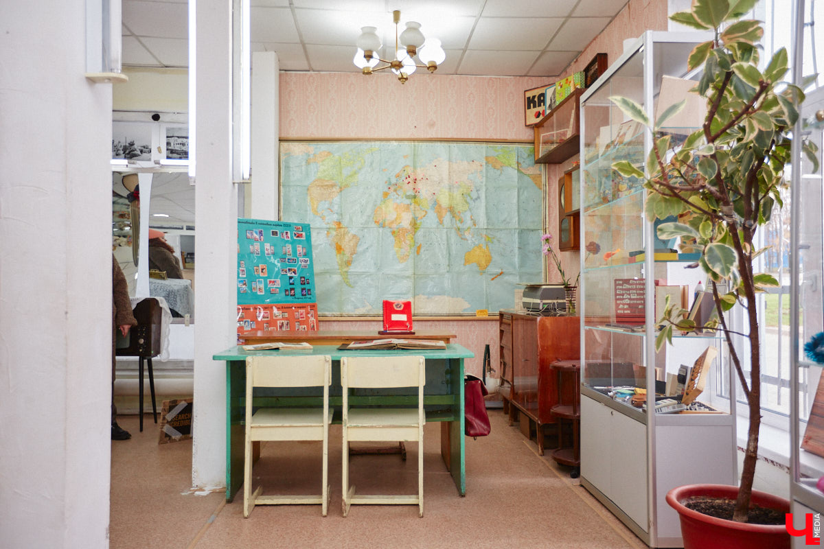 В порыве ностальгии по советской эпохе иногда хочется пустить время вспять. Но есть куда менее кардинальные и более доступные способы сделать камбэк на десятки лет назад. Например, заглянуть в локации с ретровайбом. «Ключ-Медиа» нашел три таких точки на карте Владимира.