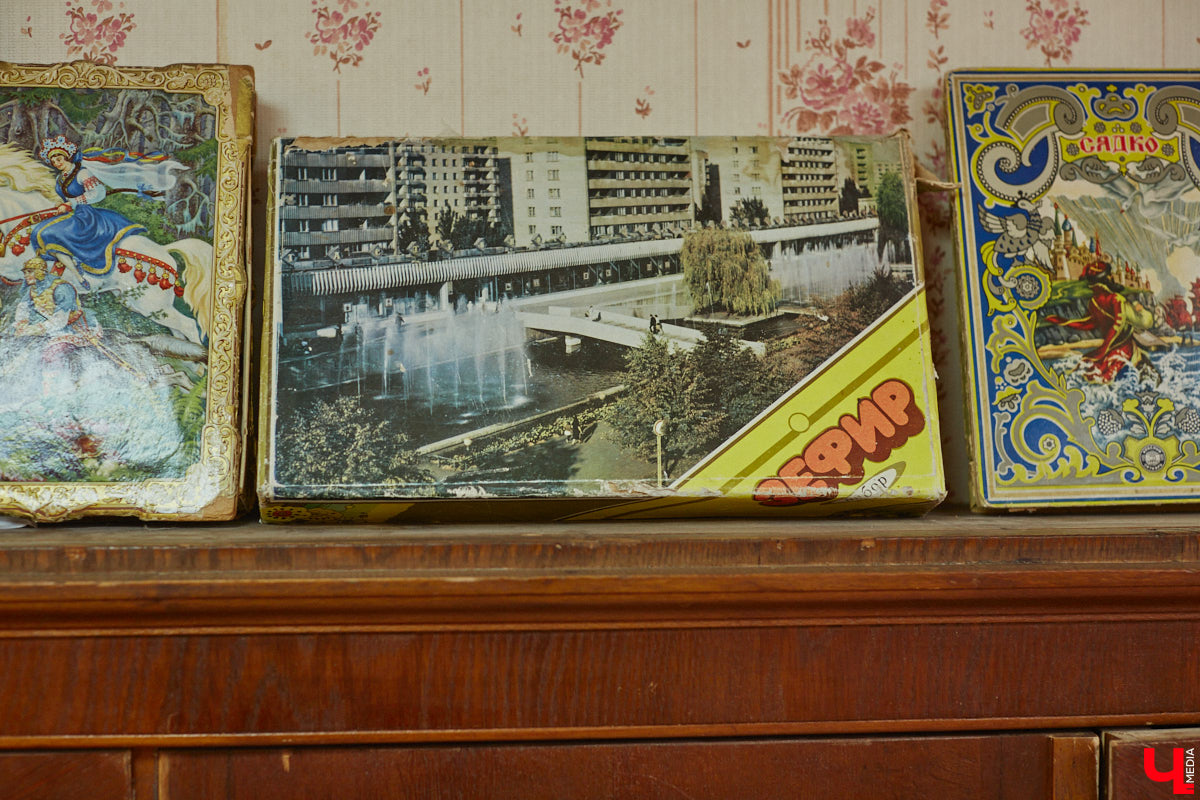 В порыве ностальгии по советской эпохе иногда хочется пустить время вспять. Но есть куда менее кардинальные и более доступные способы сделать камбэк на десятки лет назад. Например, заглянуть в локации с ретровайбом. «Ключ-Медиа» нашел три таких точки на карте Владимира.