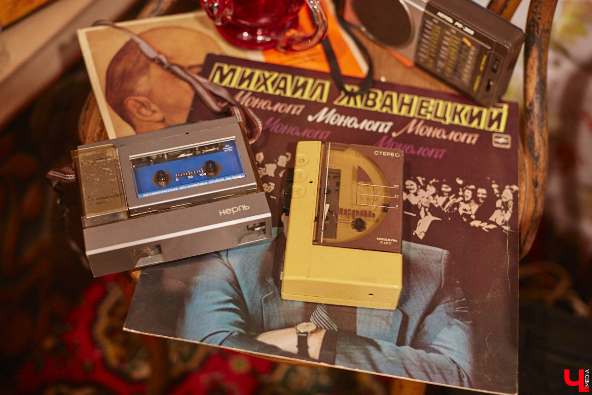 В порыве ностальгии по советской эпохе иногда хочется пустить время вспять. Но есть куда менее кардинальные и более доступные способы сделать камбэк на десятки лет назад. Например, заглянуть в локации с ретровайбом. «Ключ-Медиа» нашел три таких точки на карте Владимира.