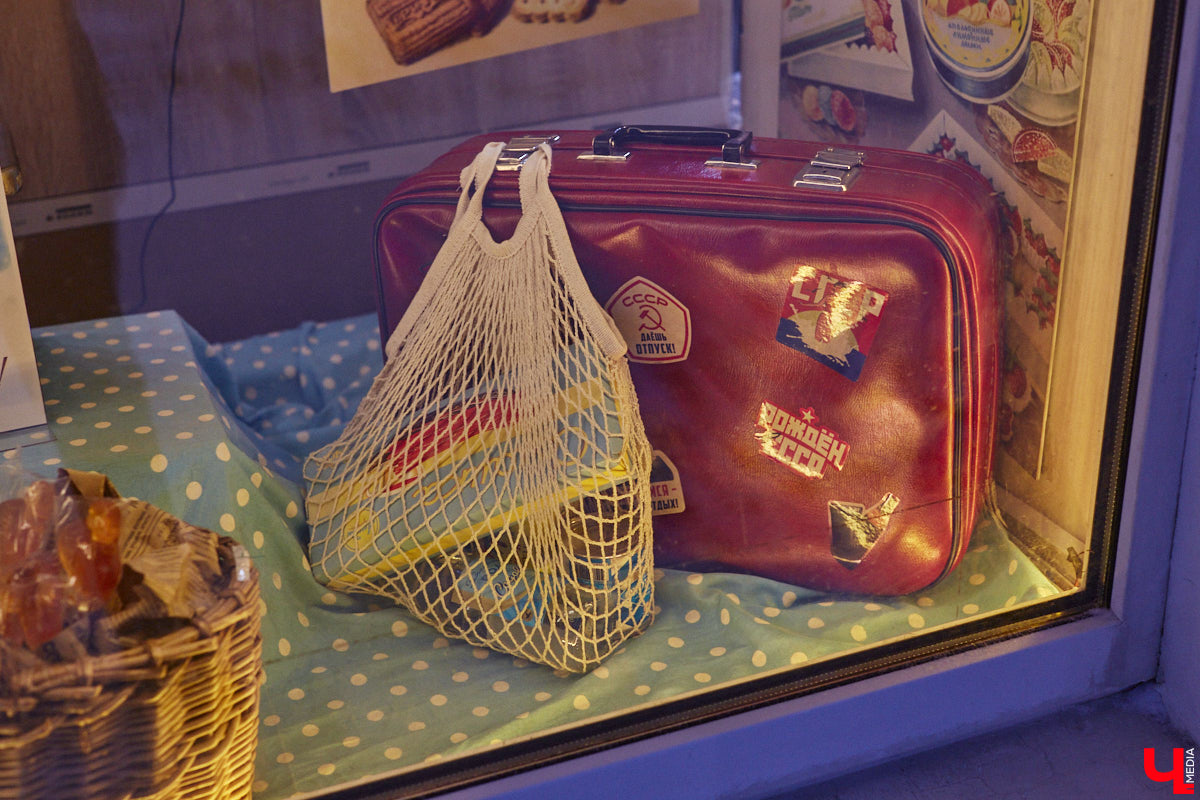 В порыве ностальгии по советской эпохе иногда хочется пустить время вспять. Но есть куда менее кардинальные и более доступные способы сделать камбэк на десятки лет назад. Например, заглянуть в локации с ретровайбом. «Ключ-Медиа» нашел три таких точки на карте Владимира.