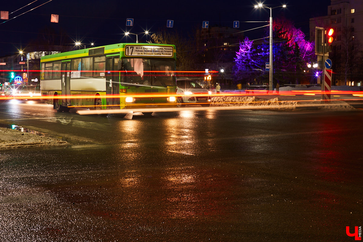 С каждым днем обстановка вокруг общественного транспорта в городе накаляется всё сильнее. Например, из-за ухода еще одного перевозчика областной центр рискует лишиться маршрута № 17. О том, что происходит и можно ли как-то это исправить, «Ключ-Медиа» поговорил с основателем сообщества «"PRO Транспорт" Владимир News».