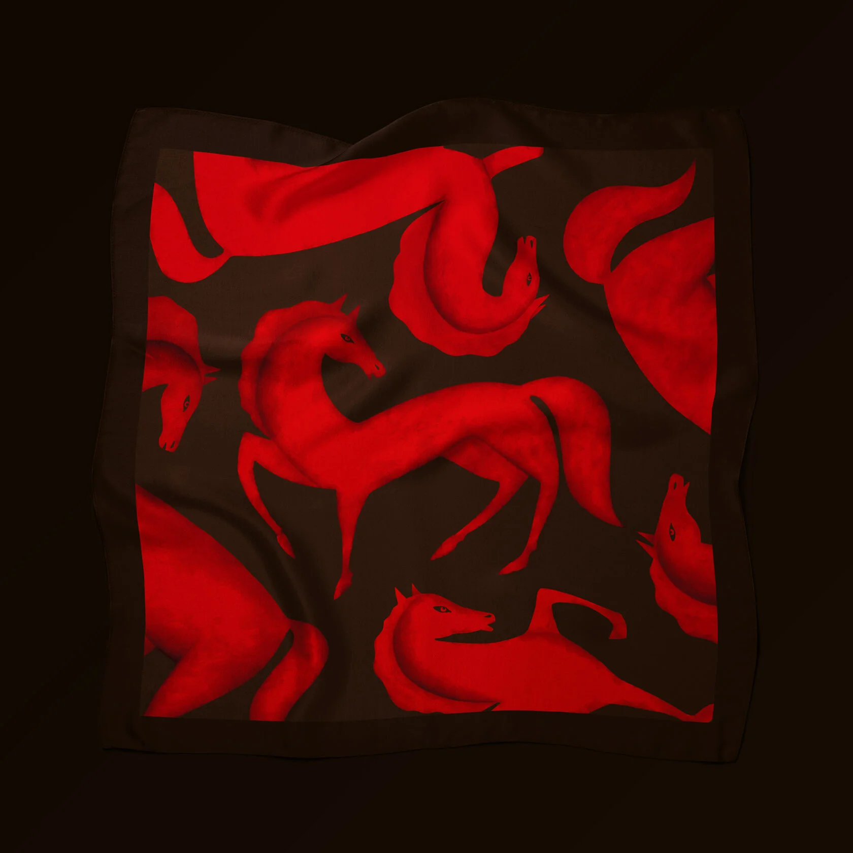 Дизайнеры российского ювелирного бренда «Онега» всегда черпали вдохновение в культурном наследии Древней Руси. На этот раз они решили не ограничиваться только украшениями и выпустили коллекцию премиальных платков. Посвящена она русским историческим городам, в том числе Владимиру.