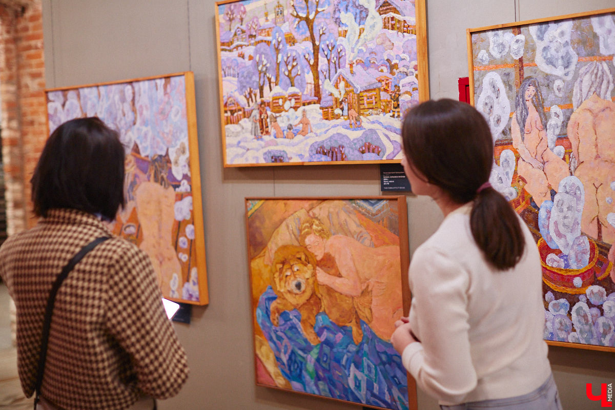 Во Владимире открылась выставка «Без одежд». Как можно догадаться из названия, речь на ней идет о самом обсуждаемом и противоречивом живописном жанре ню. «Ключ-Медиа» посетил откровенную экспозицию и своими глазами убедился: ничего пошлого, сплошное искусство, раскрывающее всю многогранную красоту женского тела.