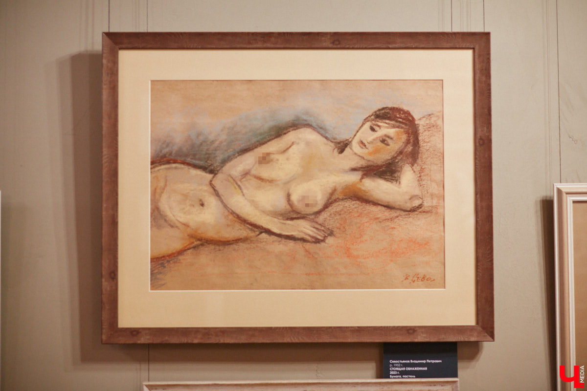 Во Владимире открылась выставка «Без одежд». Как можно догадаться из названия, речь на ней идет о самом обсуждаемом и противоречивом живописном жанре ню. «Ключ-Медиа» посетил откровенную экспозицию и своими глазами убедился: ничего пошлого, сплошное искусство, раскрывающее всю многогранную красоту женского тела.