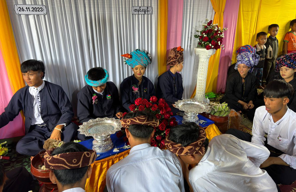 Путешествия для Максима Палагина — не развлечение, а работа. Впрочем, он умудряется сочетать. Автор сюжетов в тревел-программе «Невероятно интересные истории» посетил разные уголки мира: Мьянму, Алжир, Сенегал, Гамбию. Что владимирец там нашел и в каких переделках побывал, узнал «Ключ-Медиа».