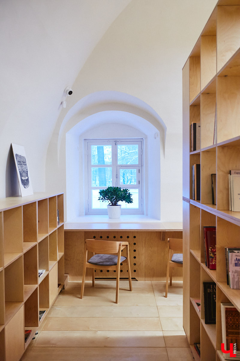 Мягкое кресло, шорох винила, интересная книга в руках: комбо, действующее лучше любого успокоительного. И мы знаем, где его найти! «Ключ-Медиа» собрал в один обзор уютные городские локации с творческим вайбом, где всегда приятно остановиться и поставить бурное течение жизни на паузу.