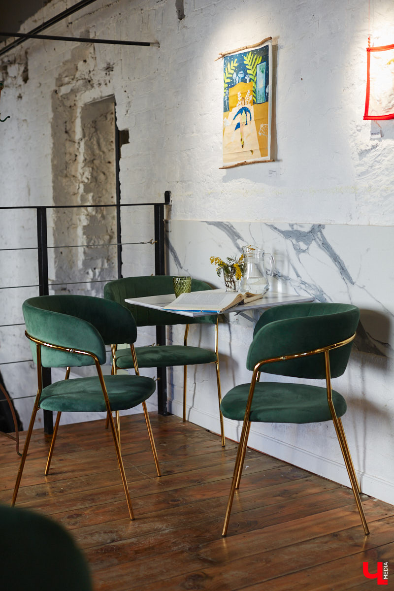 Мягкое кресло, шорох винила, интересная книга в руках: комбо, действующее лучше любого успокоительного. И мы знаем, где его найти! «Ключ-Медиа» собрал в один обзор уютные городские локации с творческим вайбом, где всегда приятно остановиться и поставить бурное течение жизни на паузу.