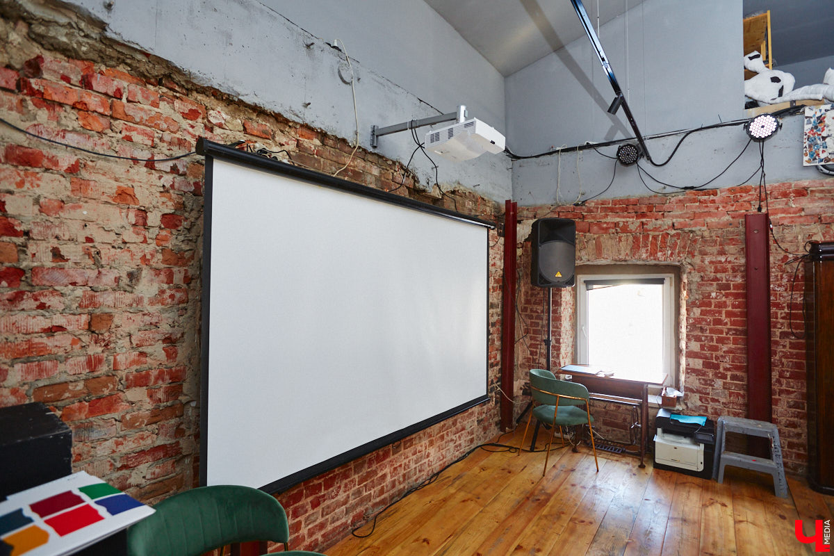 Мягкое кресло, шорох винила, интересная книга в руках: комбо, действующее лучше любого успокоительного. И мы знаем, где его найти! «Ключ-Медиа» собрал в один обзор уютные городские локации с творческим вайбом, где всегда приятно остановиться и поставить бурное течение жизни на паузу.