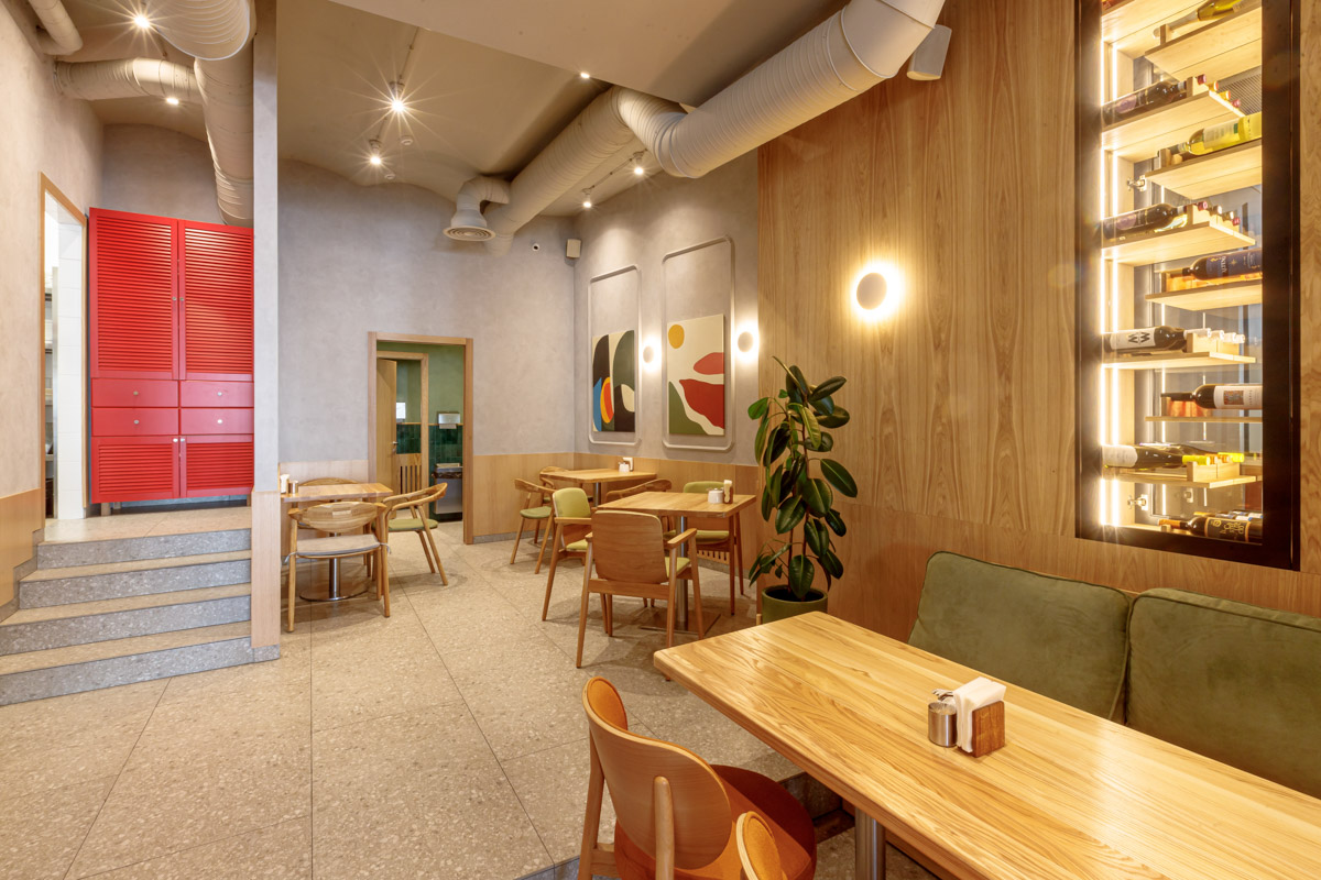 Мода, автомобили, еда — в Италии прекрасно все! Именно эта солнечная страна с богатейшей культурой послужила вдохновением при создании нового гастрономического проекта в самом сердце Владимира. Он уже распахнул свои двери, а вы не пройдете мимо, ведь все дороги так или иначе ведут в Рим.