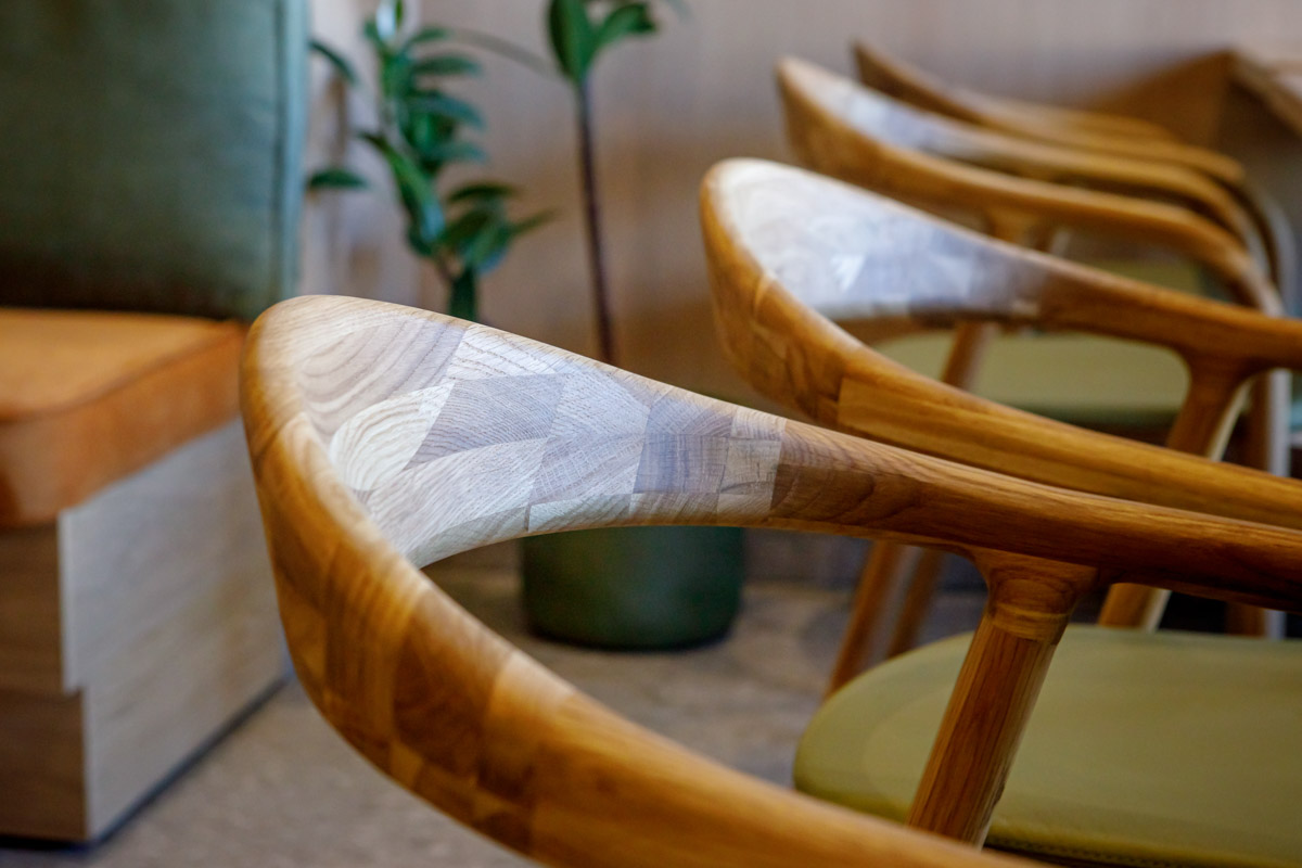 Мода, автомобили, еда — в Италии прекрасно все! Именно эта солнечная страна с богатейшей культурой послужила вдохновением при создании нового гастрономического проекта в самом сердце Владимира. Он уже распахнул свои двери, а вы не пройдете мимо, ведь все дороги так или иначе ведут в Рим.