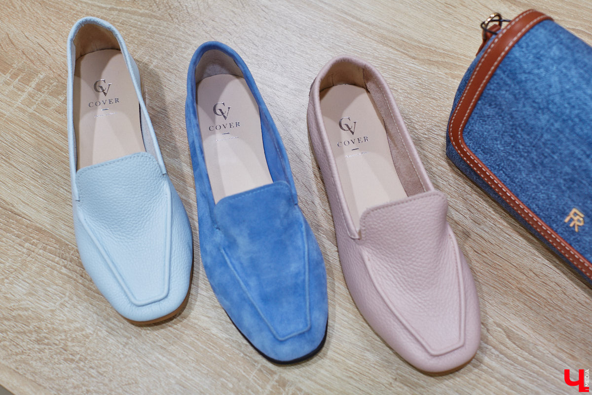 Мы не всегда придаем значение обуви, и это сильное упущение, ведь она играет ключевую роль в нашем образе. Недавно во Владимире ботинкам, лоферам и туфелькам даже посвятили целую экспозицию с движущимся поездом и сказочными домиками. Рассказываем, где увидеть сие чудо и какую смысловую нагрузку несет арт-объект.