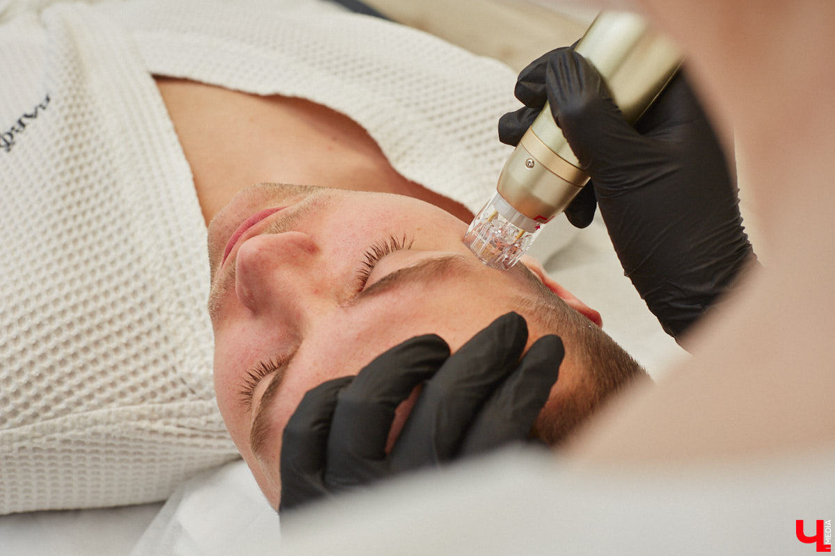 Естественная красота — главный тренд нашего времени. Сегодня модно не просто следить за собой, важно при этом беречь свою уникальность. Эта тенденция получила название pro-age, т. е. разумное отношение к своему возрасту, принятие его особенностей и соответствующий уход без излишних вмешательств. О современной философии красоты и инновационных технологиях, которые позволяют добиться потрясающего эффекта, «Ключ-Медиа» рассказала эксперт, владелица Института красоты BABOR Наталья Васькова.