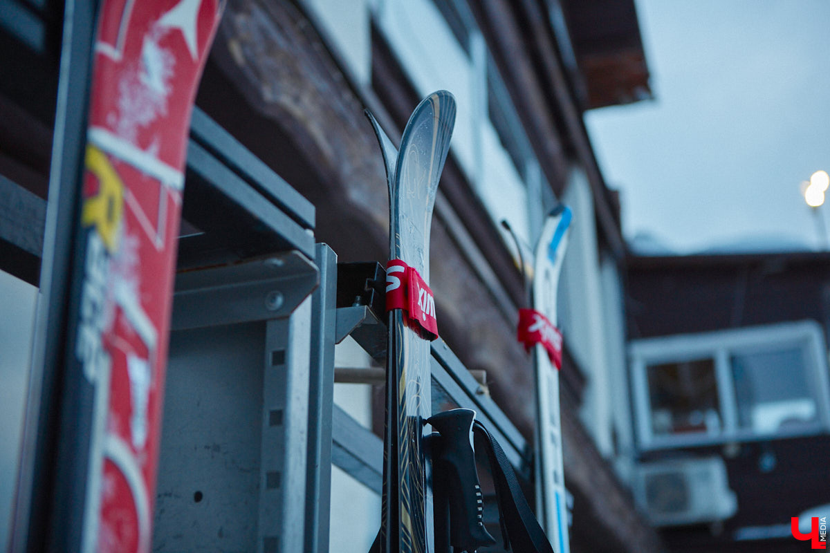 Для горнолыжного курорта «Заячья гора» ищут нового владельца. Информация о продаже центрального трехэтажного здания площадью 1500 квадратных метров появилась в начале мая. Как это повлияет на дальнейшую судьбу популярного среди владимирцев места зимнего отдыха?