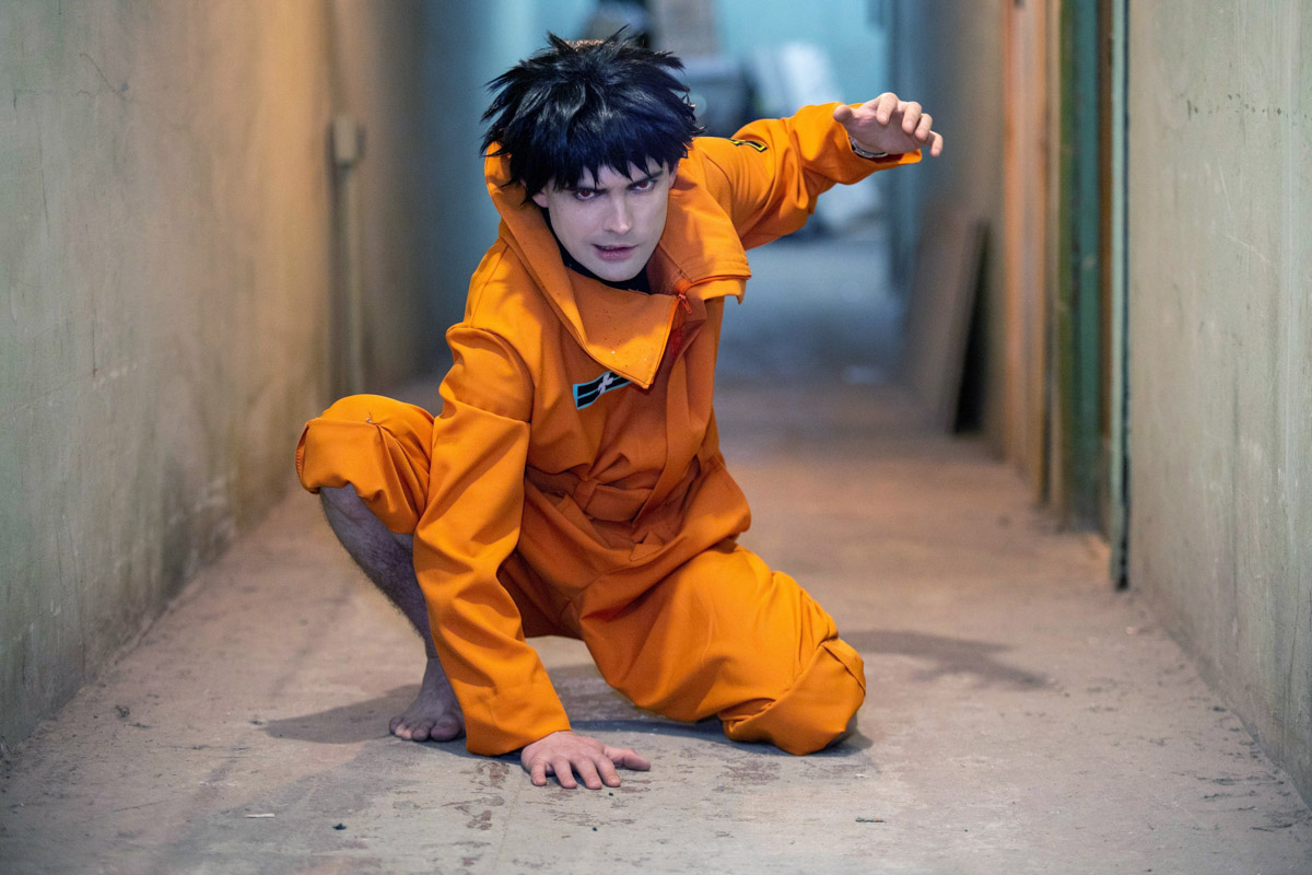 Косплей-команда Yume no Yukido из Коврова организовала яркую фотосессию на тему популярного аниме, а затем заняла первое место в групповом дефиле на фестивале любителей японской анимации. Оба раза ребята выступили в роли пожарной бригады, но костюмы для съемок и выхода на сцену подготовили разные.