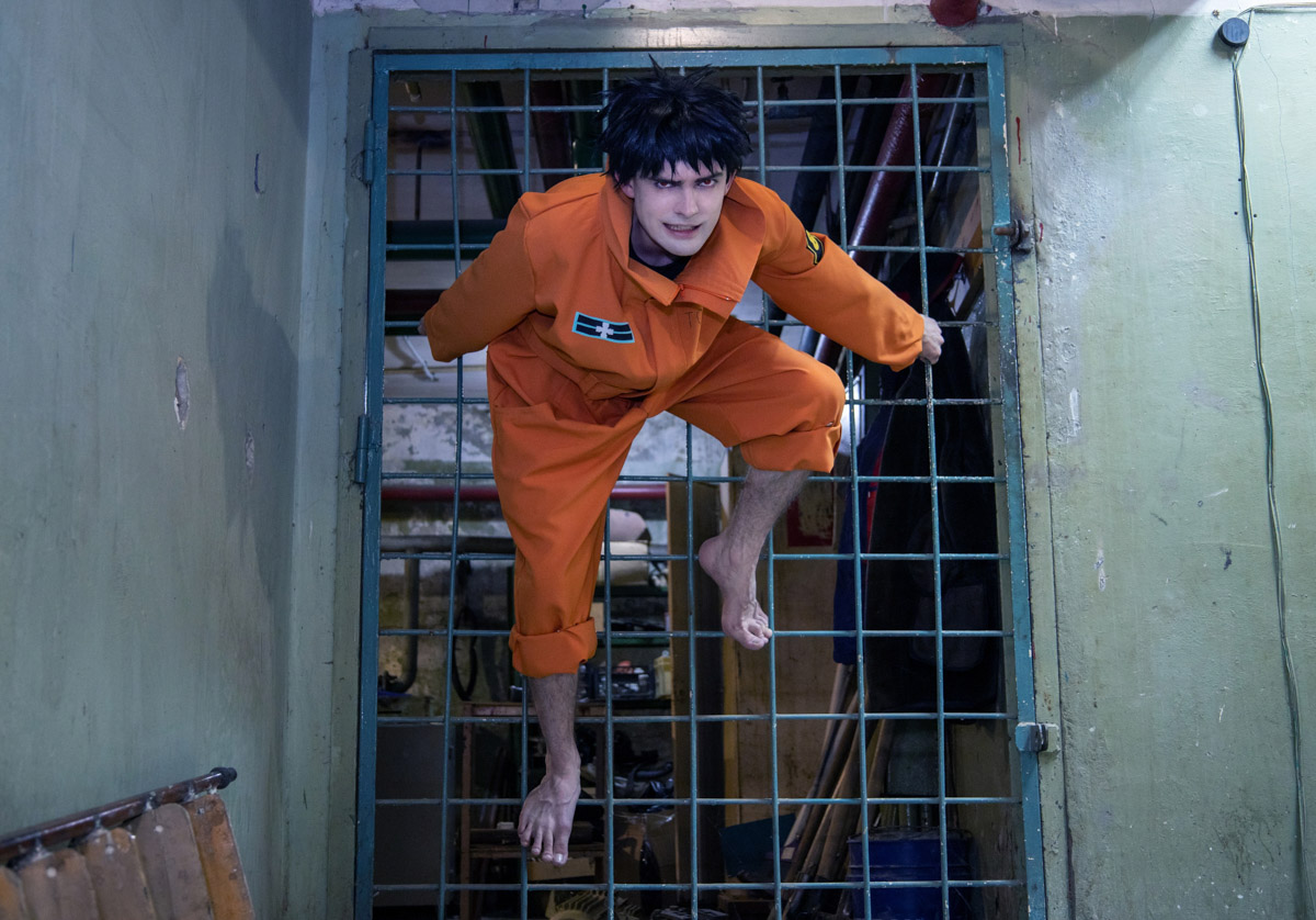 Косплей-команда Yume no Yukido из Коврова организовала яркую фотосессию на тему популярного аниме, а затем заняла первое место в групповом дефиле на фестивале любителей японской анимации. Оба раза ребята выступили в роли пожарной бригады, но костюмы для съемок и выхода на сцену подготовили разные.