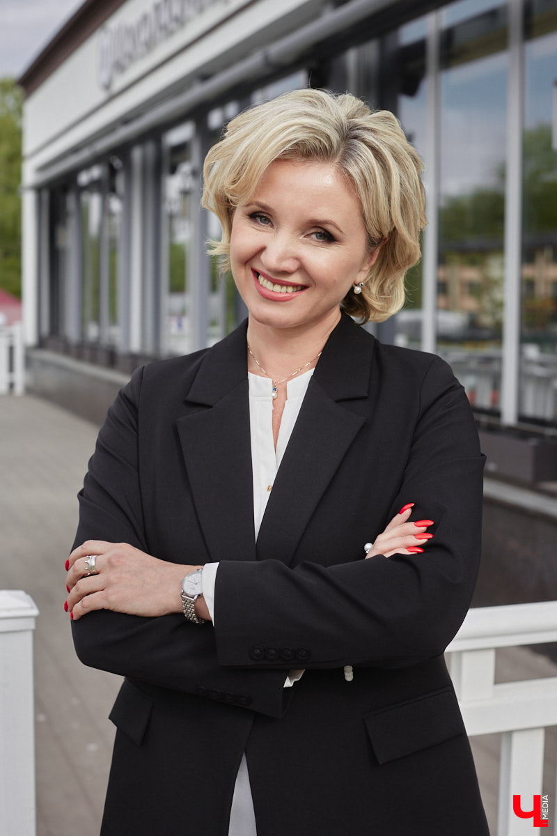Бизнес-консультант Вера Лукинова начала развивать свое дело еще в 2009 году. Как итог — офисы в Гусь-Хрустальном и Владимире и множество постоянных клиентов, количество которых продолжает расти. Мы поговорили с предпринимательницей и узнали, в чем секрет ее успеха.