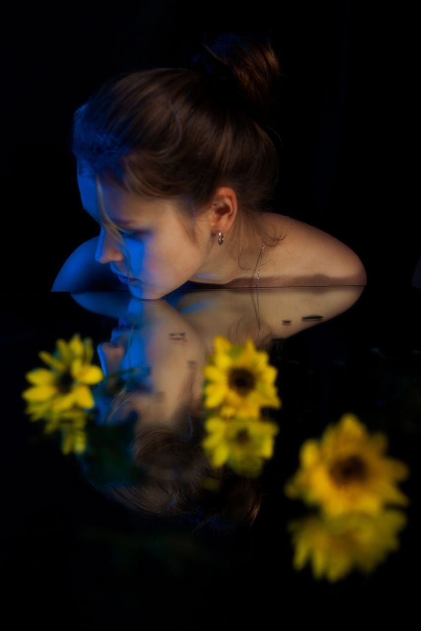 Май уже на исходе, но он успел подарить нам ряд интересных музыкальных новинок. Предлагаем вам оценить труды владимирских исполнителей. Какие-то релизы вы, возможно, даже занесете в личный плейлист. Так что включаем колонки погромче.