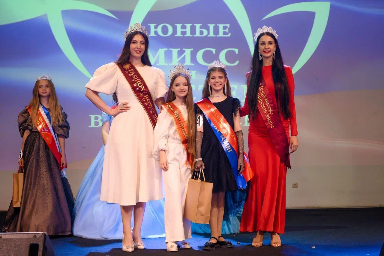 Мечты должны сбываться! Под таким девизом в столице 33-го региона состоялся детский областной конкурс красоты и талантов, организованный модельным агентством Victory. На нем не только исполнились самые заветные желания, но и были выбраны принцы и принцессы в различных категориях. Подробности уже на сайте.