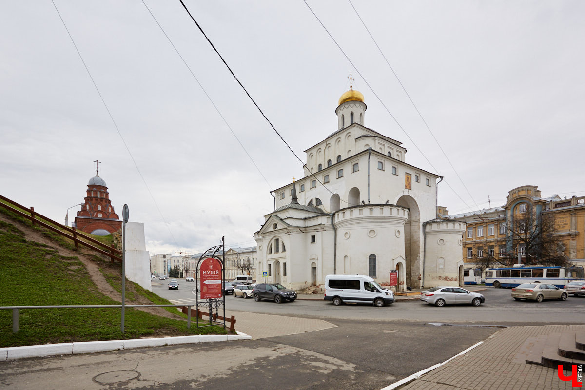 В 1779 году Николай Петрович фон Берк был назначен первым губернским архитектором. Именно ему пришлось делать первые шаги по воплощению в жизнь первого регулярного плана города. Его работа заложила фундамент для дальнейшего градостроительного развития Владимира на длительный срок. Давайте вспомним, что было построено в областном центре по его проектам.