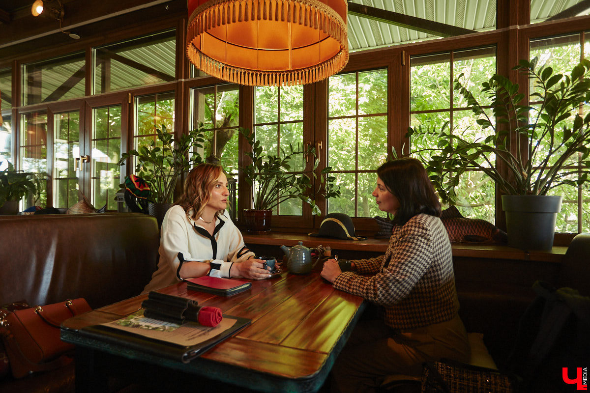 Девять лет назад Светлана Аркадьева зарегистрировала свою фирму, оказывающую комплексные услуги по решению бизнес-задач. О развитии своего дела, личностном росте, помощи людям и детских мечтах, претворенных в жизнь, «Ключ-Медиа» расспросил успешную бизнес-леди на встрече за чашечкой чая.