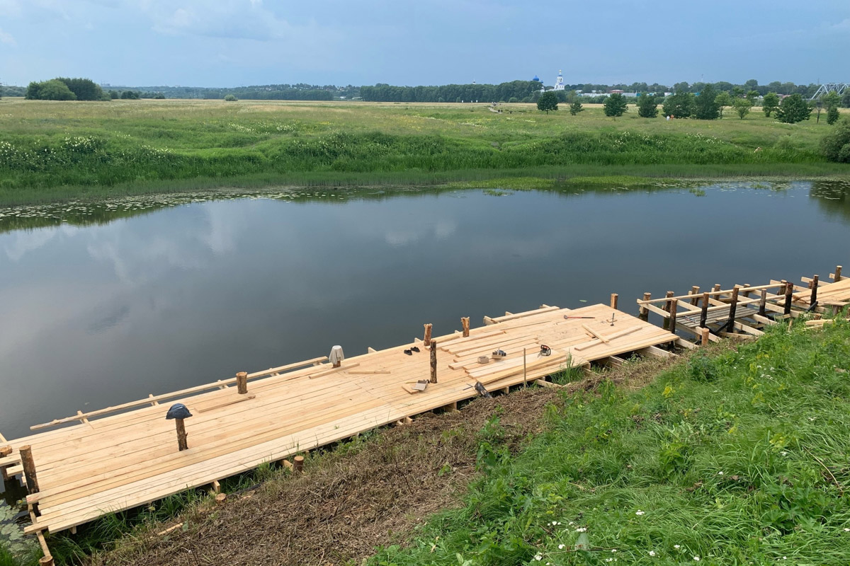 Во Владимирской области планируют снимать еще один фильм, на этот раз историческую картину про эпоху князя Боголюбского. Группа будет работать в Суздальском районе и Юрьеве-Польском. На время съемок для посещения закроют некоторые храмы и соборы, а также историко-ландшафтный комплекс «Боголюбовский луг».