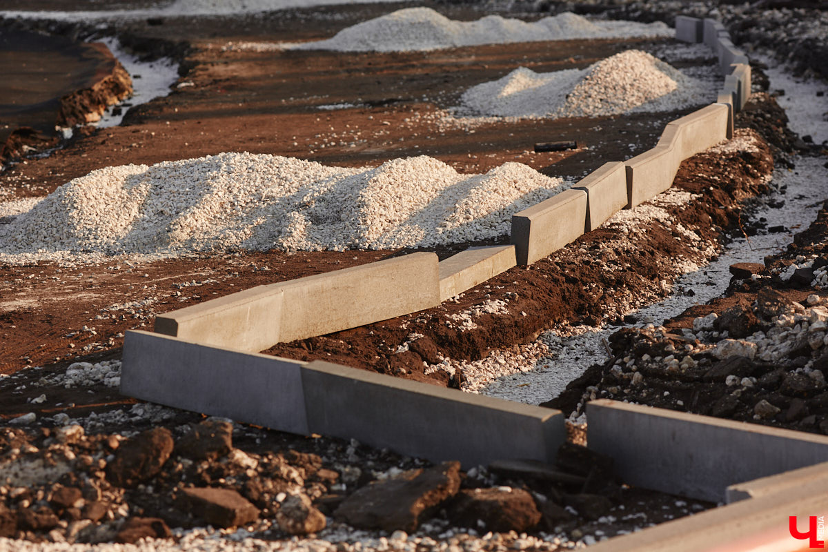 Во Владимире начали обновлять беговые дорожки на стадионе «Лыбедь», а на «Торпедо» закрыли большую арену из-за аварийного состояния трибун. В то же время архитекторы показали рендеры будущего Центра спортивной борьбы на Суздальском проспекте. Если вы ведете здоровый образ жизни, вам наверняка интересно узнать обо всем подробнее.
