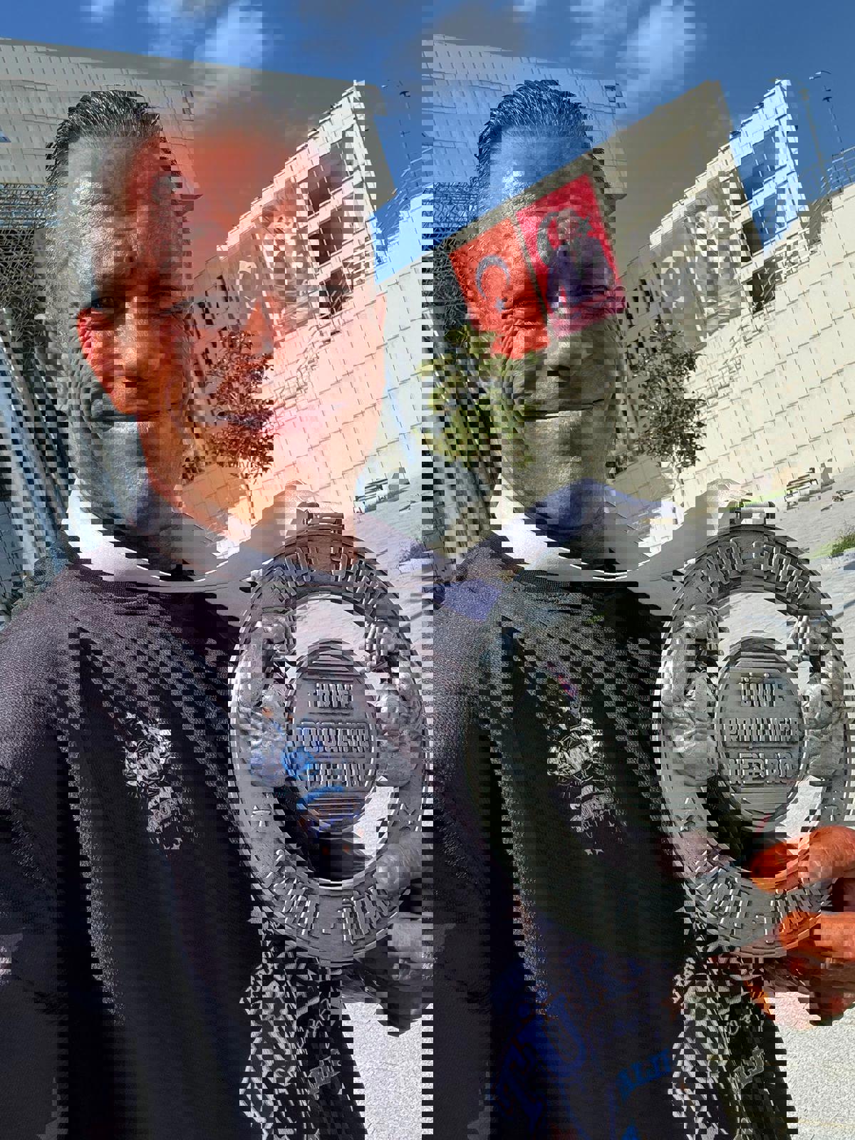 Бодибилдер из Владимира Вадим Легарев занял первое место в номинации «Мастера» на турнире в турецком Измире. Перед выходом на подиум спортсмену пришлось серьезно поработать над весом, но со всеми испытаниями он справился. В итоге спортсмен привез домой очередную медаль.