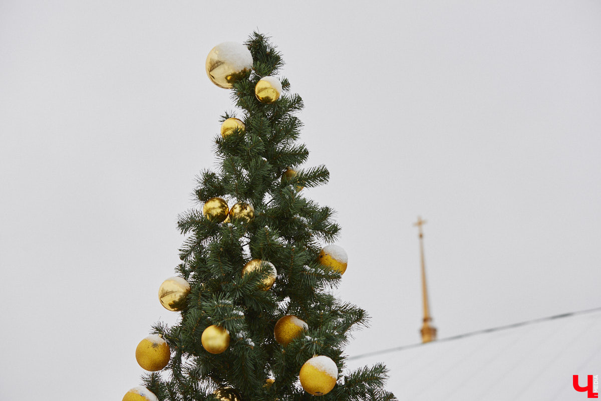 Юбилей музея под открытым небом позади, однако некоторые проекты до сих пор не закончены. Например, движение из Владимира в Суздаль по трассе Р-132 «Золотое кольцо» и сейчас вызывает много вопросов. Когда завершат капитальный ремонт на объекте и что еще в древнем городе придется доделывать в будущем году? Читайте в репортаже «Ключ-Медиа».