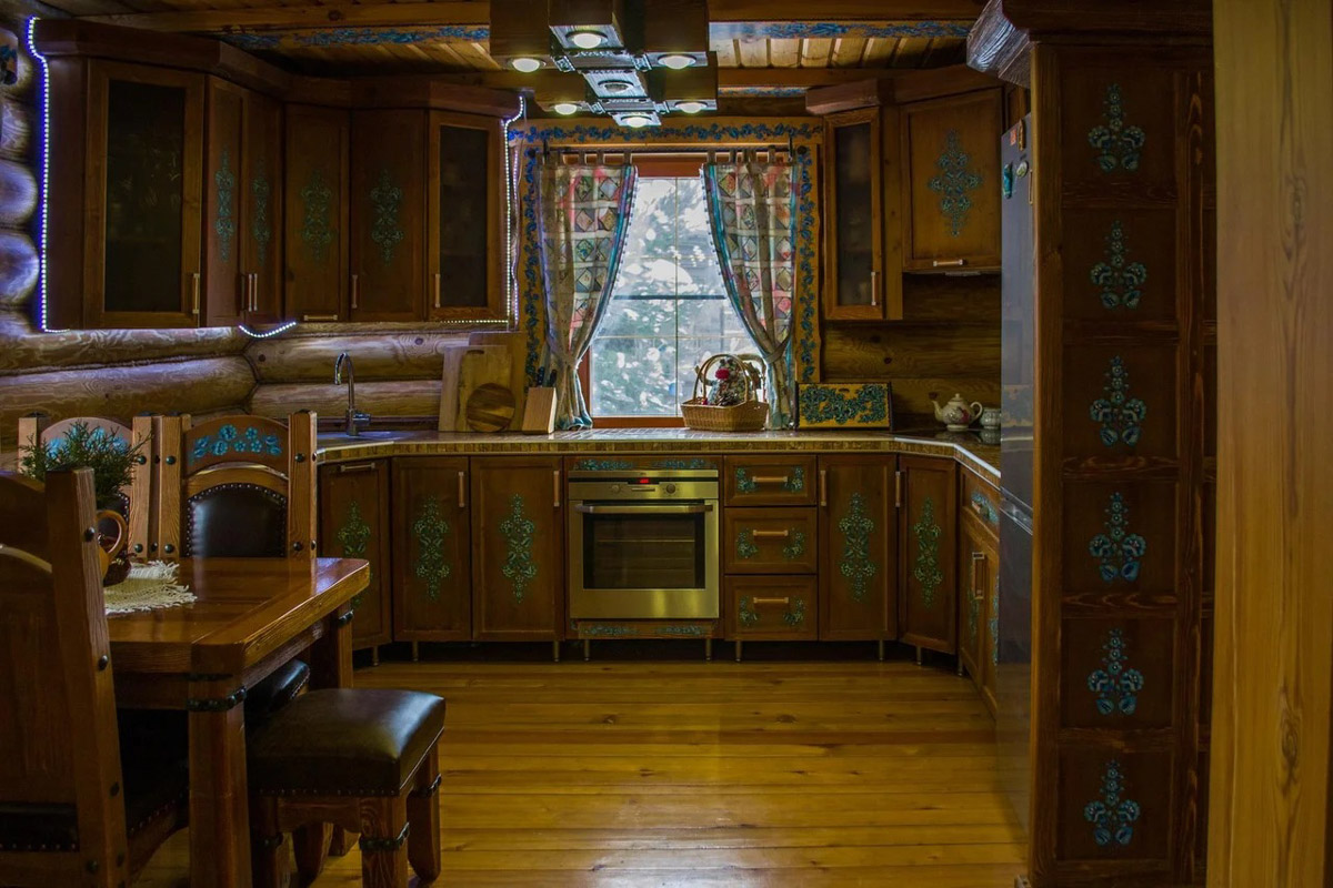 Где и&nbsp;как провести Новый год, каждый решает сам. Тем, кто планирует в&nbsp;каникулы покинуть бетонные джунгли, поможет обзор домов, которые сдают в&nbsp;аренду на&nbsp;праздники во&nbsp;Владимирской области. Мы&nbsp;подобрали варианты как для больших компаний, так и&nbsp;для пар и&nbsp;даже на&nbsp;одного человека. Однако стоит поторопиться с&nbsp;выбором&nbsp;— часы вот-вот пробьют полночь!