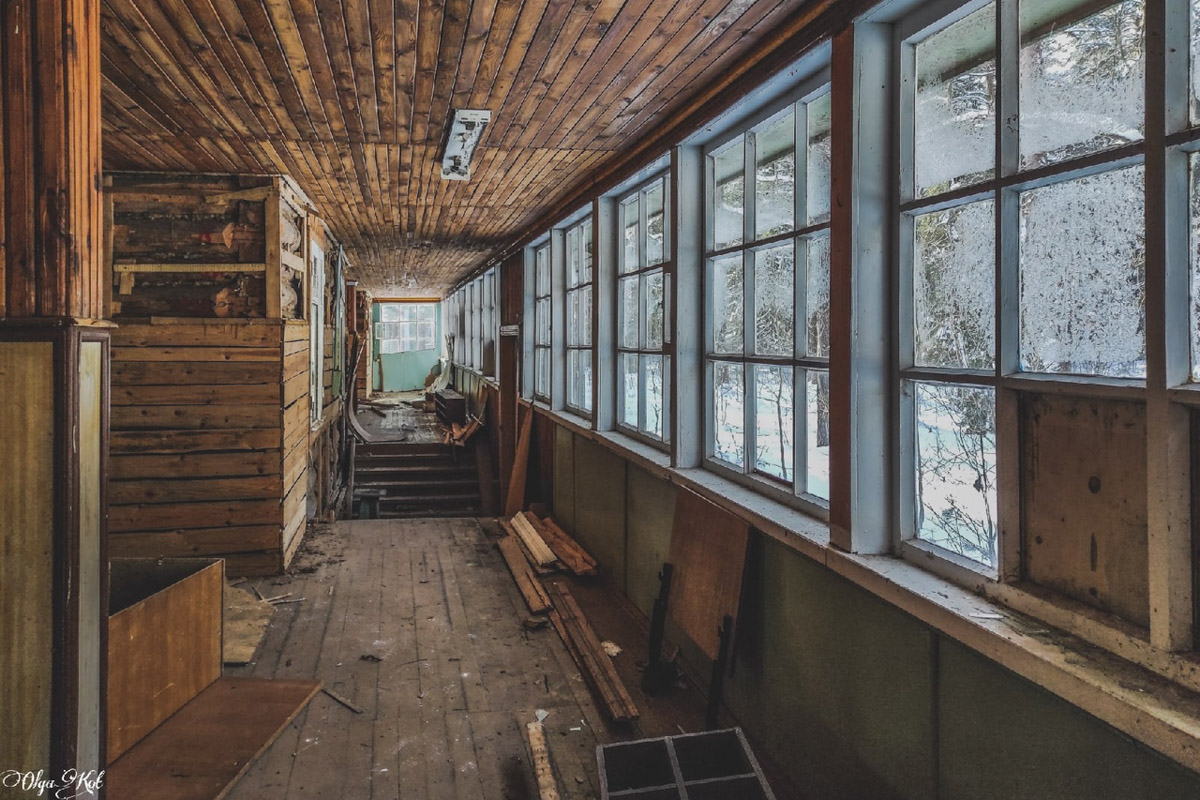 У пионерлагеря «Чайка» в Собинском районе, некогда принадлежащего «Автоприбору», появился шанс на возрождение: есть вероятность, что его купили и собираются восстановить. Отрадно! Тем более, как рассказала «Ключ-Медиа» путешественница Ольга Кот, сохранилась локация на удивление сносно!