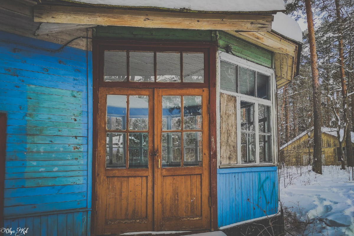 У пионерлагеря «Чайка» в Собинском районе, некогда принадлежащего «Автоприбору», появился шанс на возрождение: есть вероятность, что его купили и собираются восстановить. Отрадно! Тем более, как рассказала «Ключ-Медиа» путешественница Ольга Кот, сохранилась локация на удивление сносно!