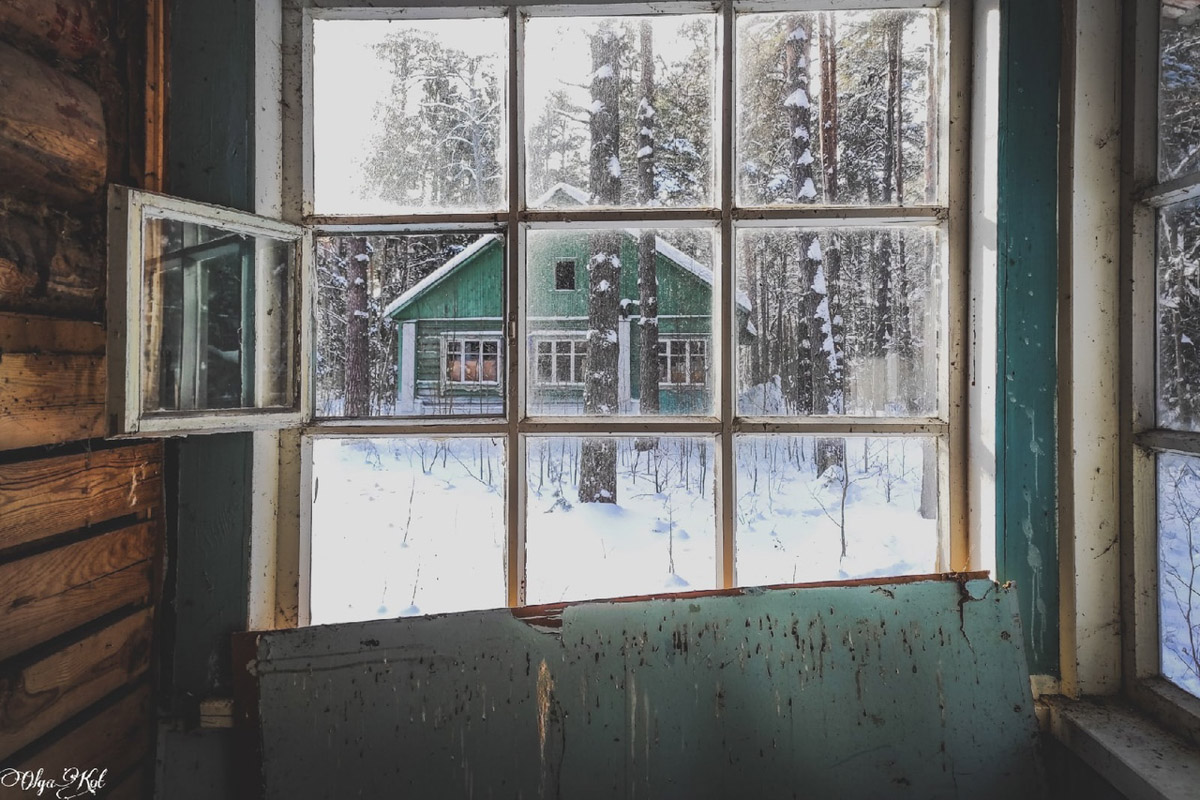 У пионерлагеря «Чайка» в Собинском районе, некогда принадлежащего «Автоприбору», появился шанс на возрождение: есть вероятность, что его купили и собираются восстановить. Отрадно! Тем более, как рассказала «Ключ-Медиа» путешественница Ольга Кот, сохранилась локация на удивление сносно!