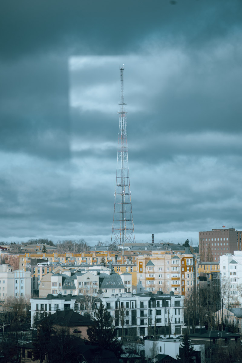 Хотите увидеть города 33-го региона как на ладони и полюбоваться их красотами с высоты птичьего полета? Рекомендуем забраться на местные колокольни! Именно так поступил владимирский фотограф Михаил Урбан: он поднялся на пять смотровых площадок в разных районах области и сделал потрясающие кадры.