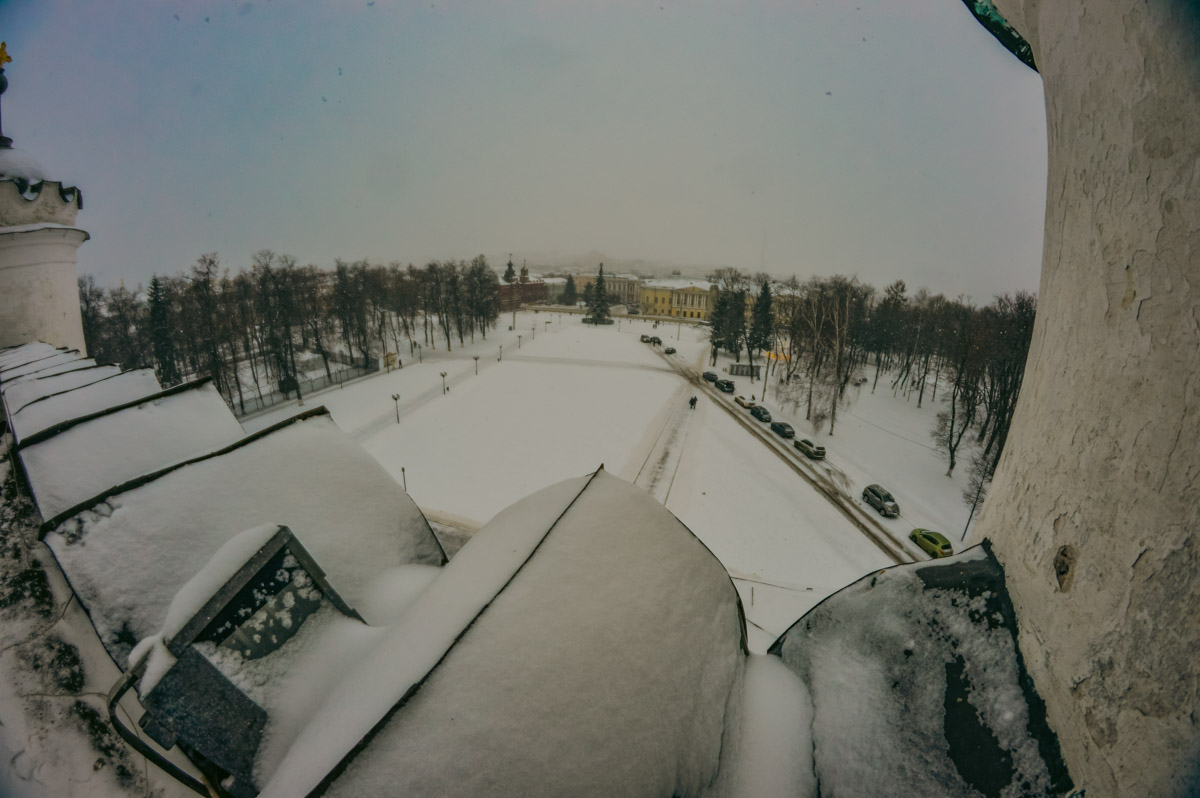 Хотите увидеть города 33-го региона как на ладони и полюбоваться их красотами с высоты птичьего полета? Рекомендуем забраться на местные колокольни! Именно так поступил владимирский фотограф Михаил Урбан: он поднялся на пять смотровых площадок в разных районах области и сделал потрясающие кадры.