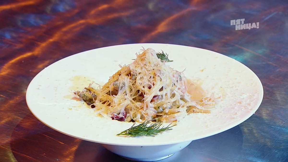 В популярном телевизионном проекте «Битва шефов» принял участие еще один повар из нашего региона. На этот раз поразить Константина Ивлева и Рената Агзамова рискнул Мовсес Петросян из Кольчугина. И ему это почти удалось!