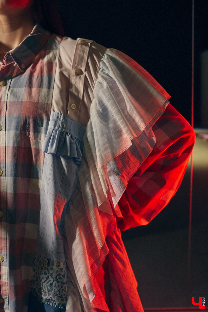 Владимирский хореограф-педагог Полина Гусева предпочитает одежду спортивного кроя. Однако в гардеробе балетмейстера есть и классические наряды. Рубашку и джинсы она запросто может сменить на приталенное платье с разрезом. Все зависит от настроения!