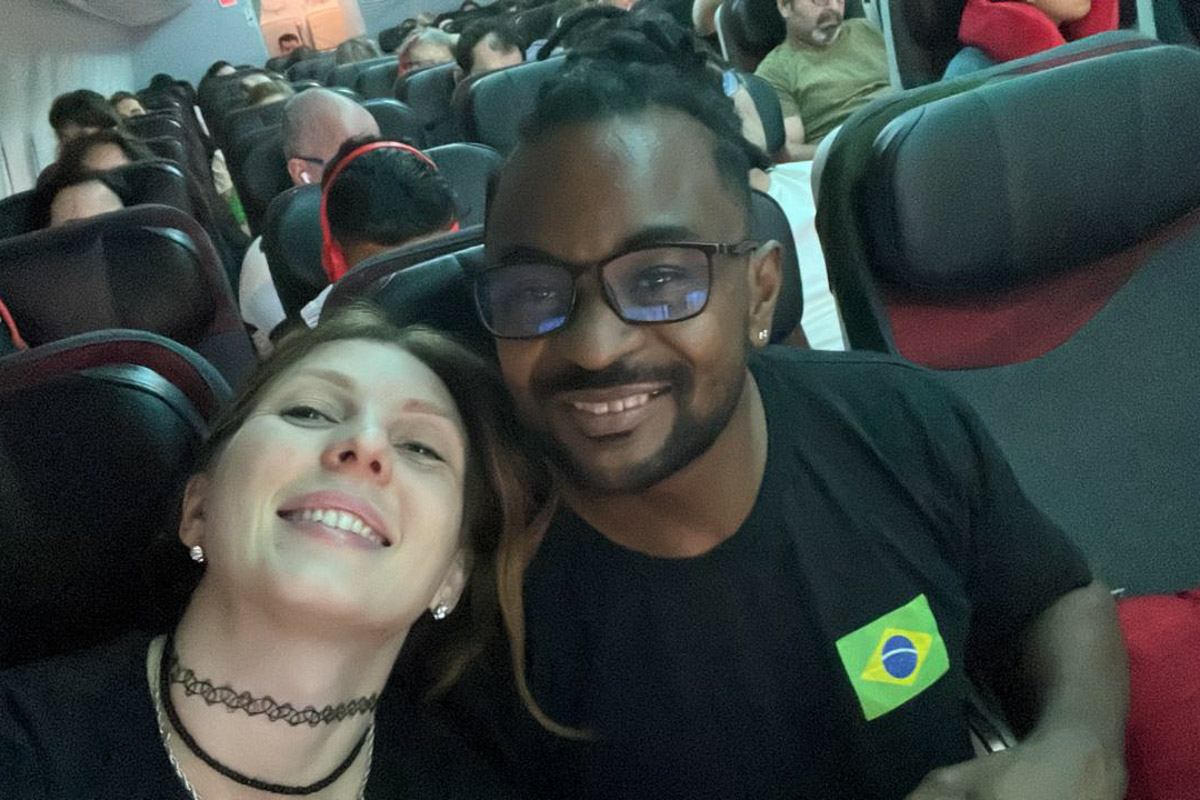 В Коврове можно встретить необычную семейную пару — Светлану и Сиднея Барбоза. Познакомились ребята в Бразилии, расписались на берегу Атлантического океана, но жить из мегаполиса с населением в шесть миллионов человек перебрались в провинциальный город в России. О причинах такого решения они рассказали «Ключ-Медиа».