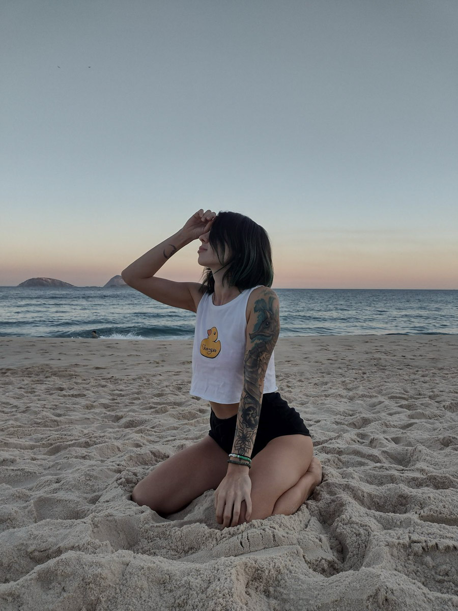 В Коврове можно встретить необычную семейную пару — Светлану и Сиднея Барбоза. Познакомились ребята в Бразилии, расписались на берегу Атлантического океана, но жить из мегаполиса с населением в шесть миллионов человек перебрались в провинциальный город в России. О причинах такого решения они рассказали «Ключ-Медиа».