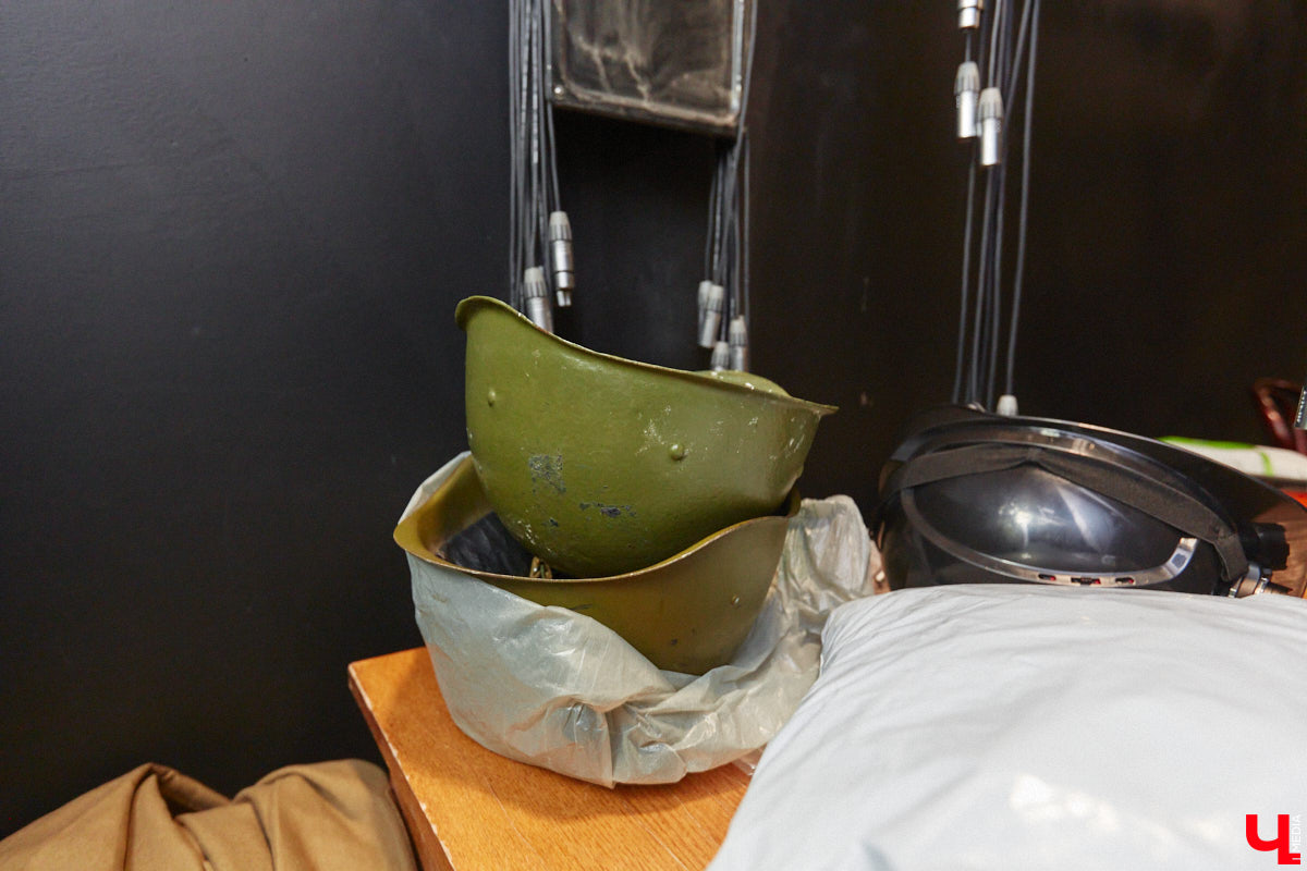 Точные сроки завершения восстановления здания театра драмы пока неизвестны. Более того, с начала года ремонтные работы на паузе, а артисты радуют зрителей премьерами, по-прежнему обживая чужие подмостки. «Ключ-Медиа» своими глазами оценил все детали грядущего преображения. Каким же увидят зрители обновленное культурное пространство после открытия?