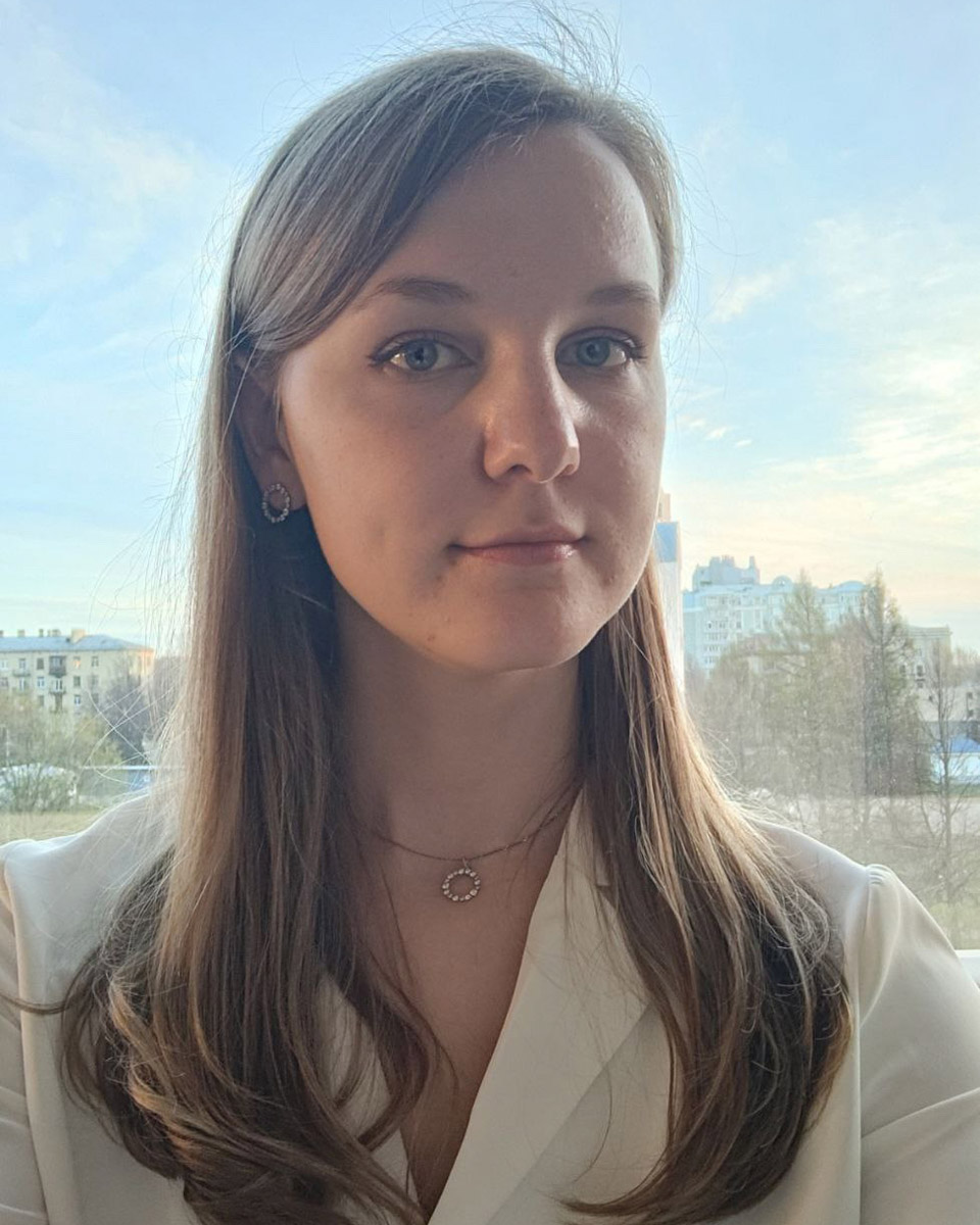 Создать мужчину мечты. Да не одного, а сотню! Это под силу Юлии Окуневой из Владимира. В ее руках пластик превращается в реалистичных японцев. Секретами мастерства девушка поделилась с «Ключ-Медиа» и откровенно призналась, сколько у нее «парней» на шарнирах на сегодняшний день.