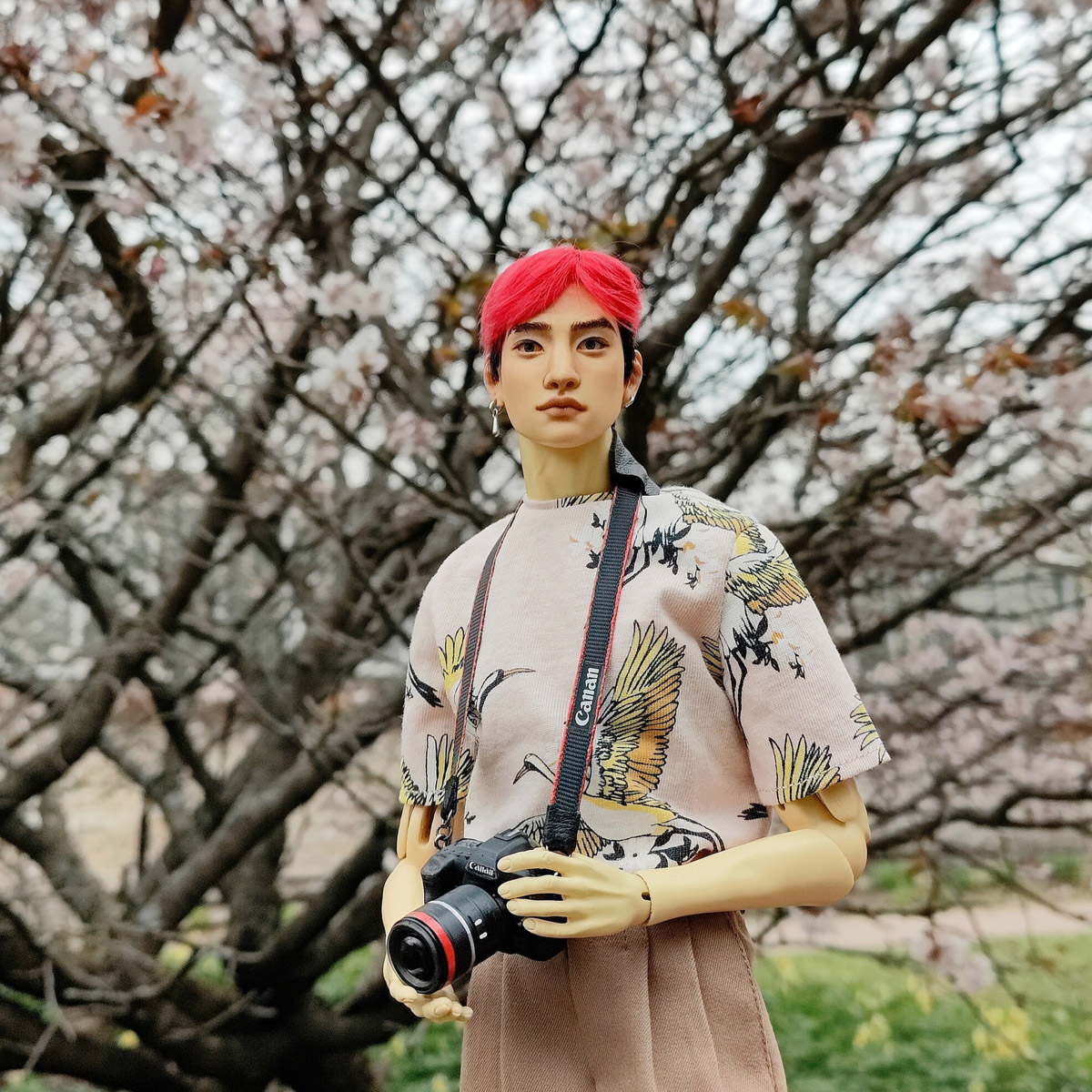 Создать мужчину мечты. Да не одного, а сотню! Это под силу Юлии Окуневой из Владимира. В ее руках пластик превращается в реалистичных японцев. Секретами мастерства девушка поделилась с «Ключ-Медиа» и откровенно призналась, сколько у нее «парней» на шарнирах на сегодняшний день.