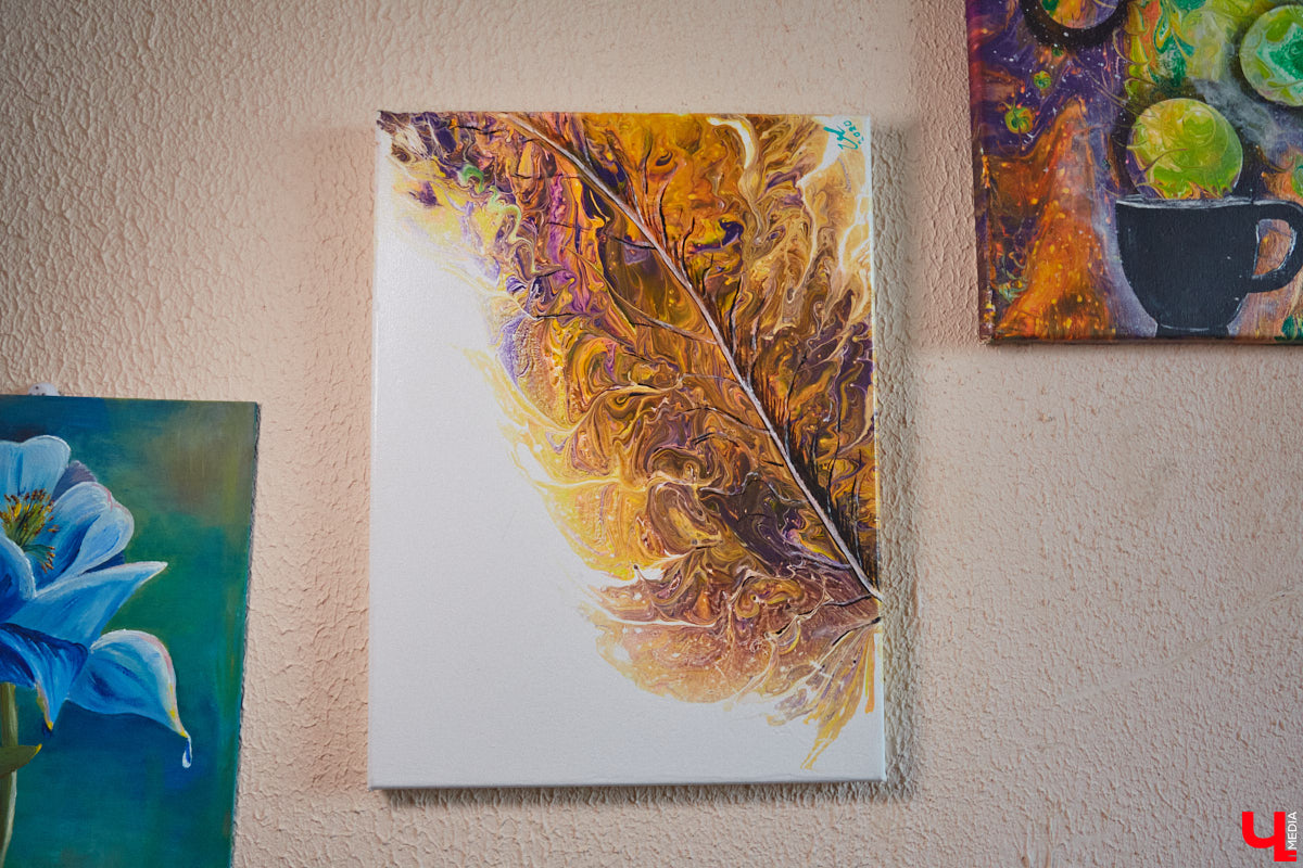 Не секрет, что Санкт-Петербург славится своими парадными. Впрочем, пусть Северная столица подождет. Красивые подъезды отыщутся и во Владимире, главное, знать, где искать. И «Ключ-Медиа» это известно!