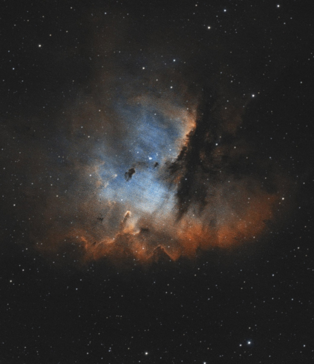 Владимирский астроном-любитель Антон Андрианов снял сразу несколько объектов дальнего космоса. Кадры туманностей и планет мужчина сделал на дачном участке, где обустроил собственную обсерваторию. Зимой ему удалось испытать ее на полную мощь, и теперь он делится новыми фантастическими фотографиями.