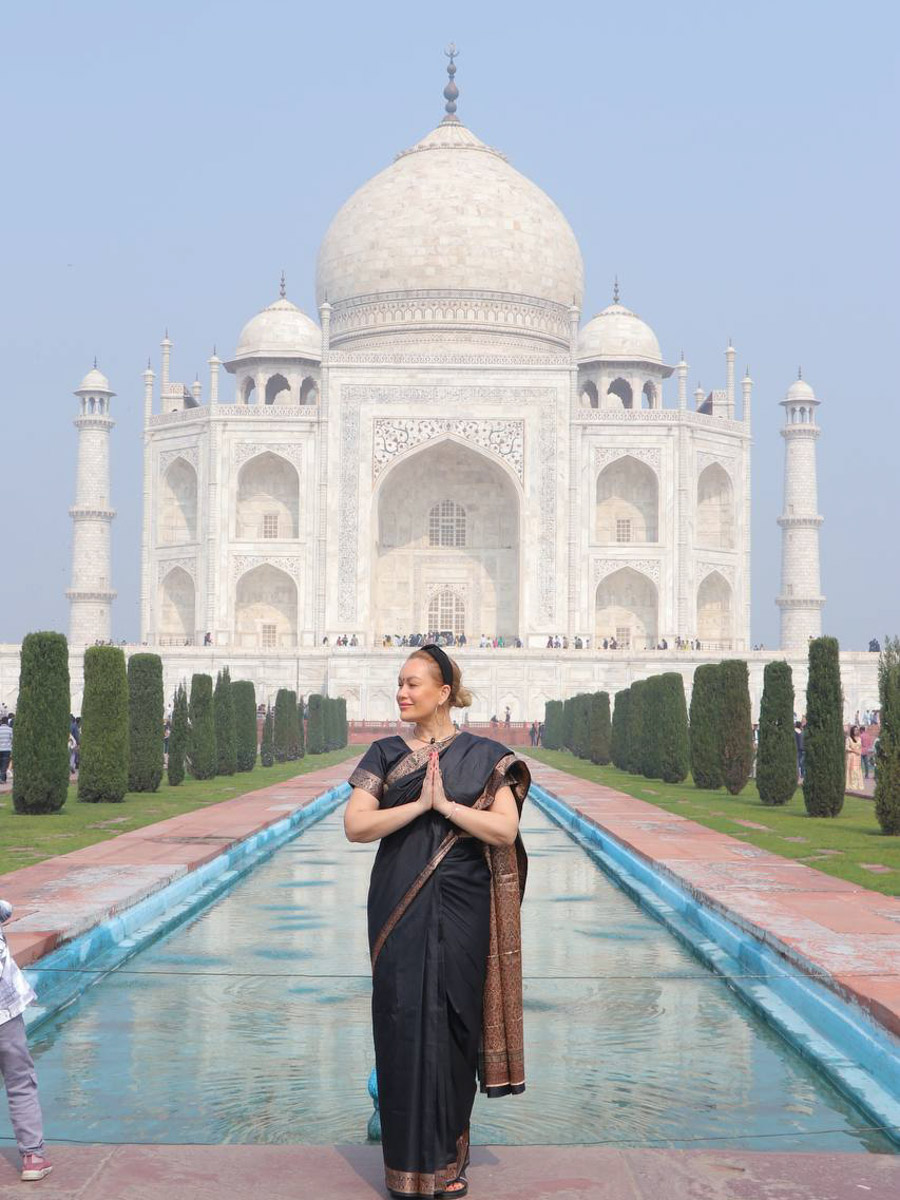 Индия может быть очень разной: это и белоснежные пляжи Гоа, и грязные улицы Старого города Дели. Неудивительно, что на север страны туристы едут менее охотно. А ведь он невероятно самобытен! Это подтверждает и Наталья Савенко из Коврова, которая выбрала не самый популярный маршрут и рассказала о нем нашему изданию.