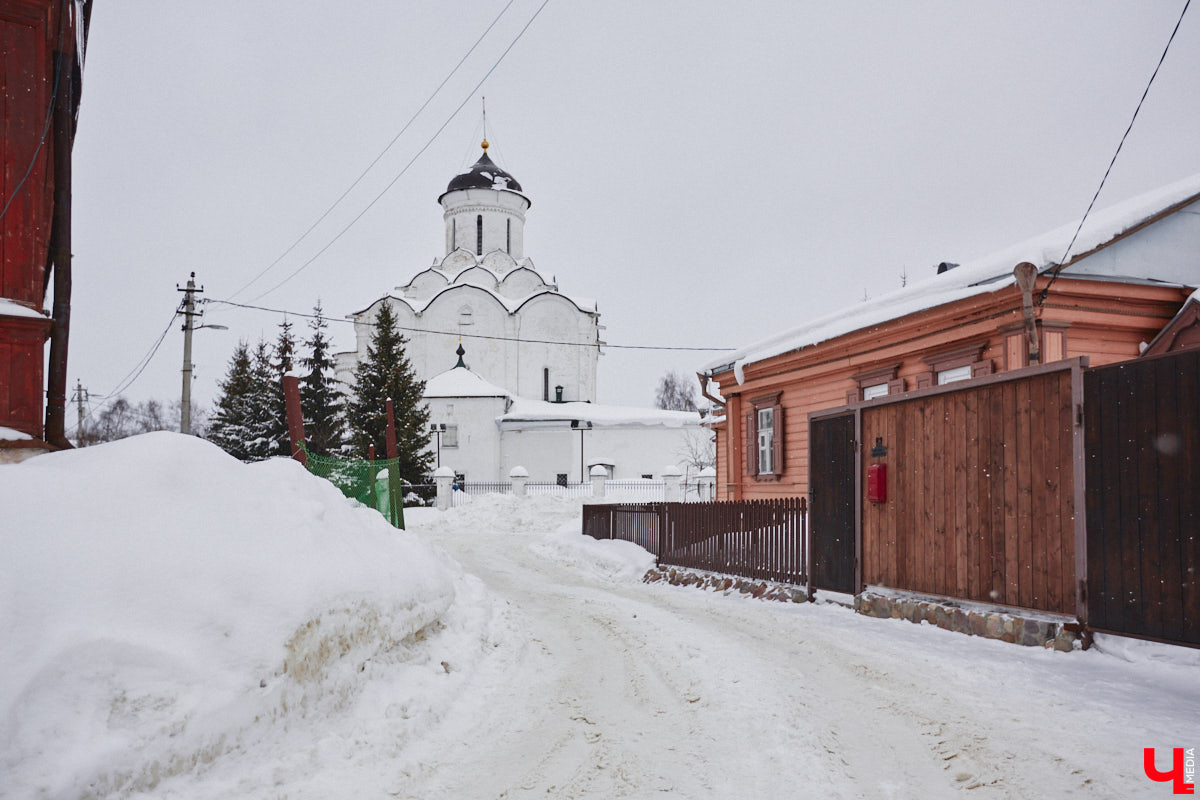 19 марта в Успенском Княгинином монастыре областного центра отмечают день памяти своей основательницы — святой Марии Владимирской, супруги великого князя Всеволода Большое Гнездо. Личность этой героической женщины поистине замечательна. Рассказываем, чем именно!