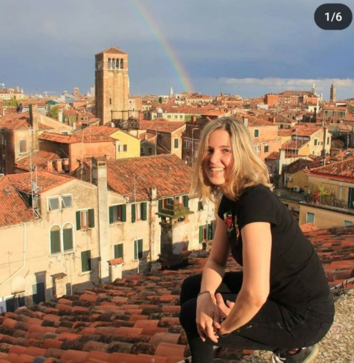 Художница и искусствовед Екатерина Верна обитает в Венеции уже тринадцать лет. Почему она любит этот город, в действительности ли он через несколько десятилетий полностью уйдет под воду и чем пахнут его каналы — жительница одного из самых романтичных и загадочных мест поведала «Ключ-Медиа».