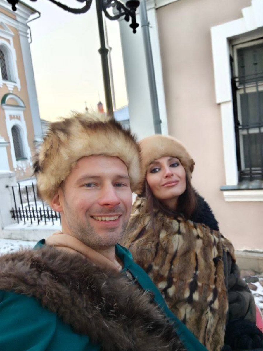 Мы привыкли, что жители 33-го региона становятся участниками популярных телевизионных проектов. На этот раз главным героем тревел-шоу на Первом канале стал сам областной центр. Во Владимире отметилась съемочная группа программы «Поехали!». Рассказываем, где побывали и что посмотрели.