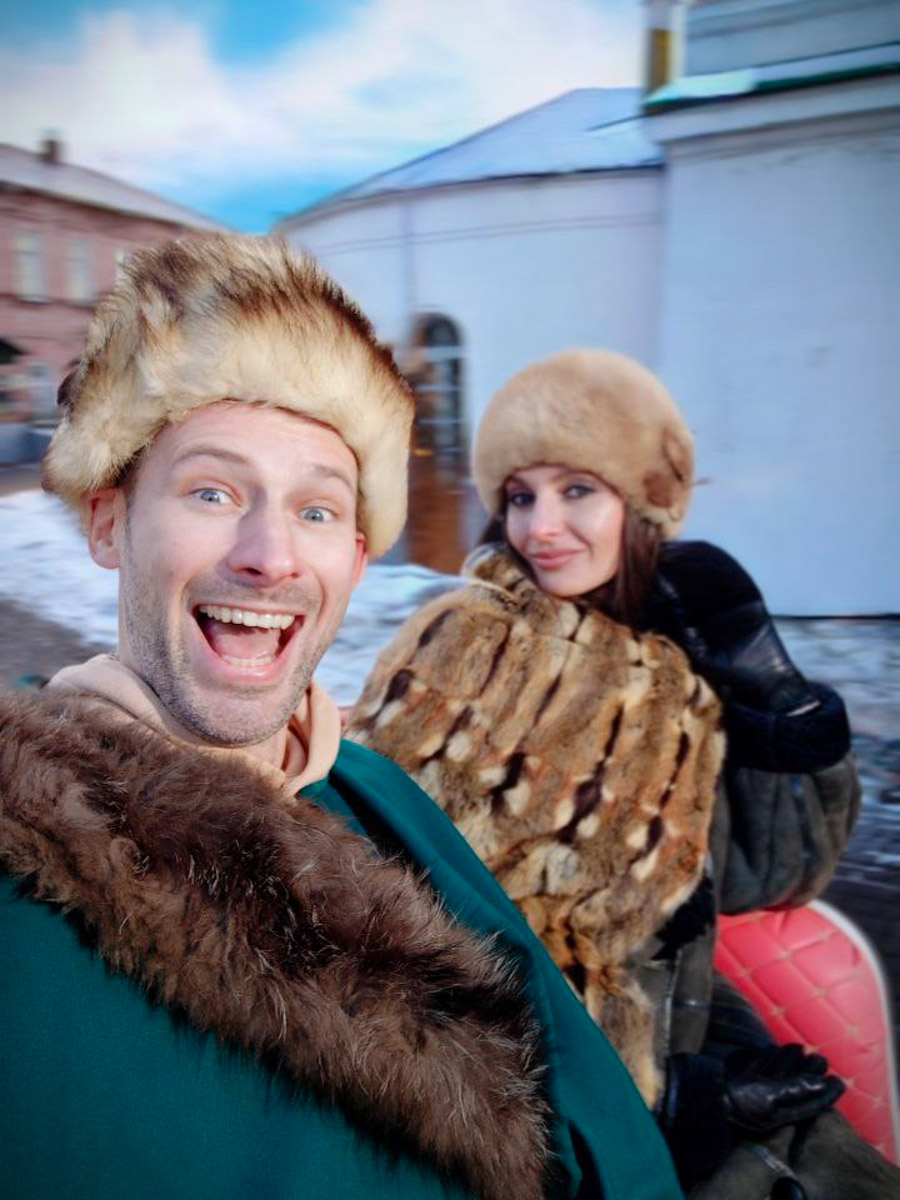 Мы привыкли, что жители 33-го региона становятся участниками популярных телевизионных проектов. На этот раз главным героем тревел-шоу на Первом канале стал сам областной центр. Во Владимире отметилась съемочная группа программы «Поехали!». Рассказываем, где побывали и что посмотрели.